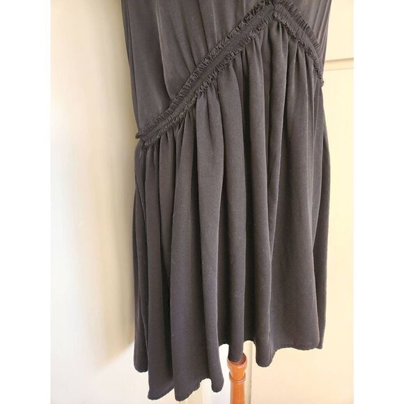 H&M LBD, Sleeveless,  Ruffled at Neckline, Armhole and Waist. Babydoll Style. 
S - Picture 5 of 10